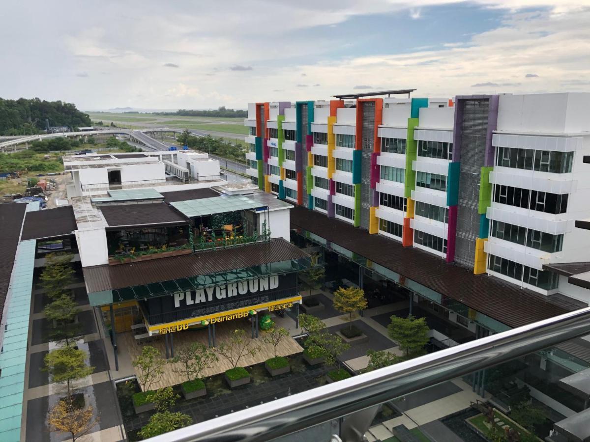 Aeropod Suites By Calvin Kota Kinabalu Bagian luar foto